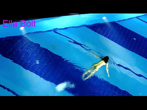 ❤️ Dili ko makahunong sa pagtan-aw, ang batan-ong blonde nasakpan nga naglangoy nga hubo sa ELLA BOLT resort pool ❤❌ Sex video sa ceb.myteporn.ru ﹏